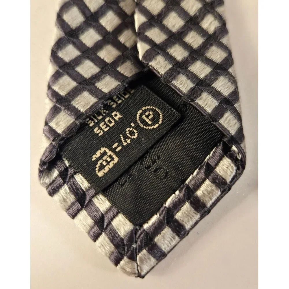 Ermenegildo Zegna Mens Tie 100% Silk‎ Made in Italy